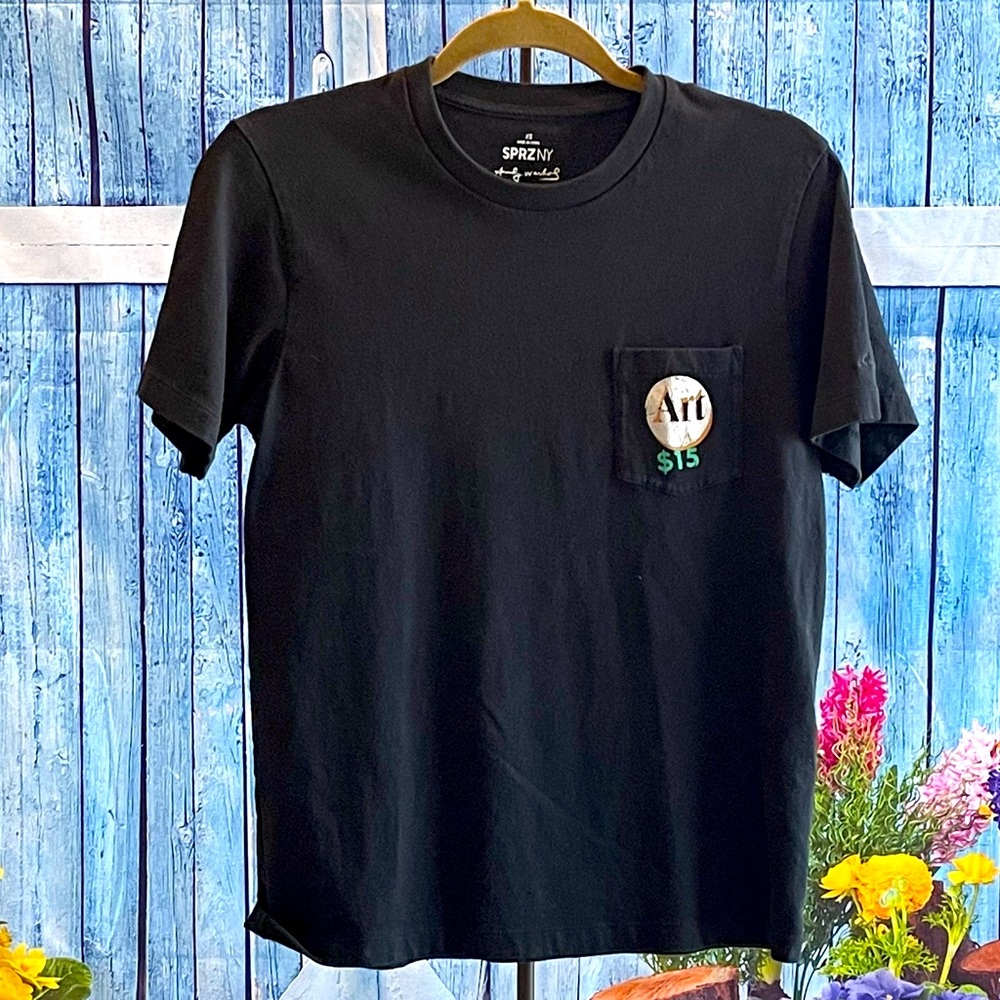 Men’s artistic black T-shirt
